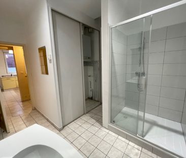 Location Appartement 2 pièces 47m² - Photo 5