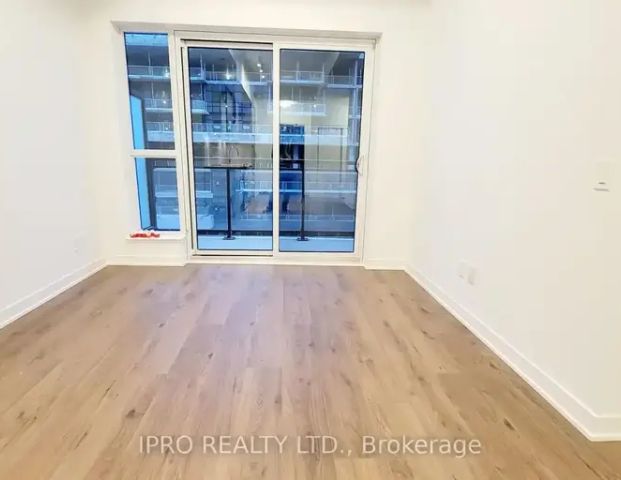 522 - 405 DUNDAS STREET W | 522 - 405 DUNDAS STREET W, Oakville - Photo 1