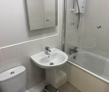 1 bedroom flat to rent - Photo 6