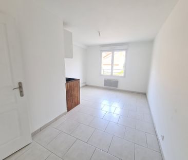 Location Appartement 1 pièce 18m² PALAISEAU 91120 - Photo 1