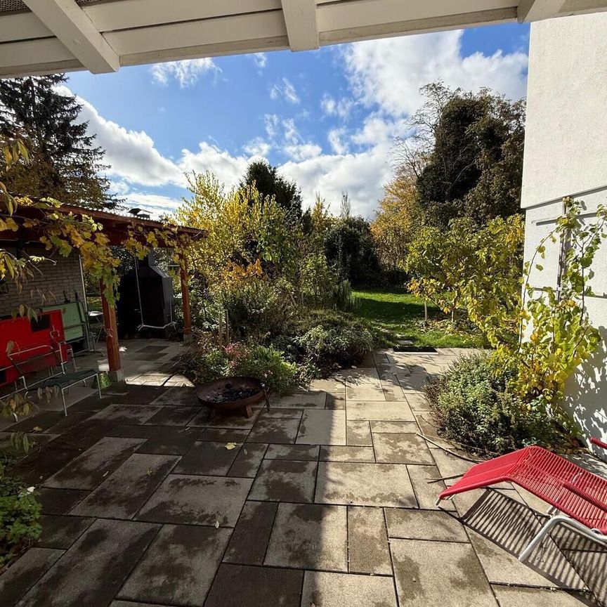 MAISON DE 6 PIÈCES À BERNE - BÜMPLIZ, MEUBLÉE, TEMPORAIRE - Foto 1