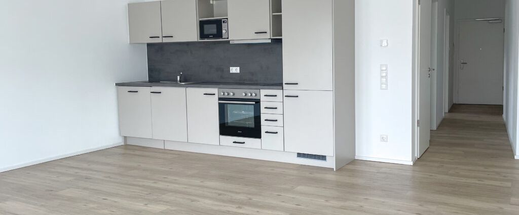 2-Zimmer-Wohnung mit Einbauküche - Photo 1