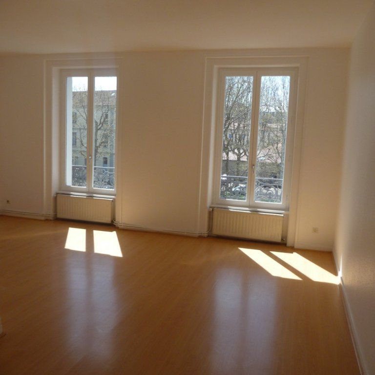 APPARTEMENT T5 A LOUER - Photo 1