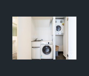 Split Level 2 bedroom in Heirloom - Photo 3