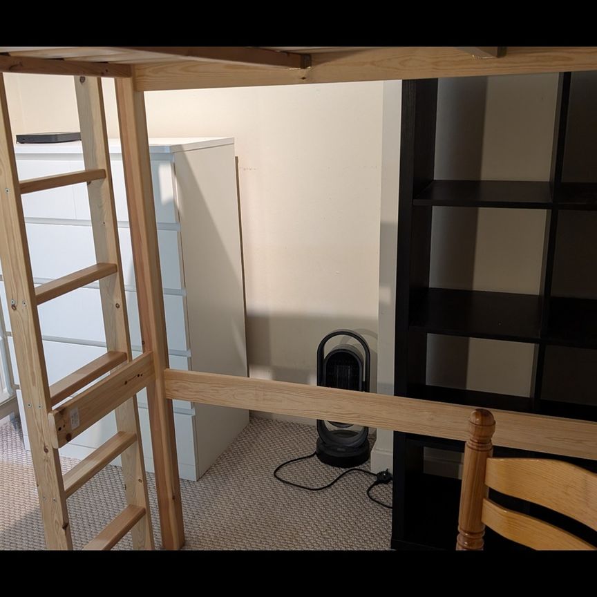Room in a Shared Flat, Chorlton, M21 - Photo 1