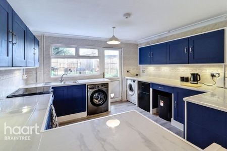 1 bedroom in a house share to rent - Photo 4