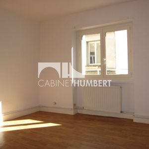 Location Appartement 2 pièces 47m² ST ETIENNE 42000 - Photo 2