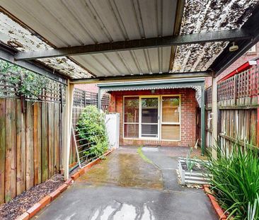 47 Eastwood Street, Kensington VIC 3031 - Photo 6