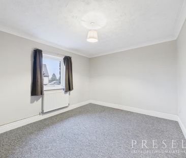 4 bedroom detached bungalow to rent - Photo 4