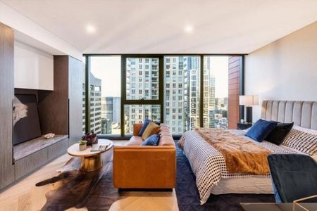 ELEGANT DESIGNER STUDIO | Unfurnished - Photo 2