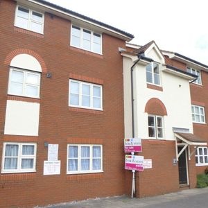 Captains Place - Photo 3