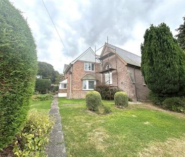 3 bedroom semi-detached house to rent - Photo 4