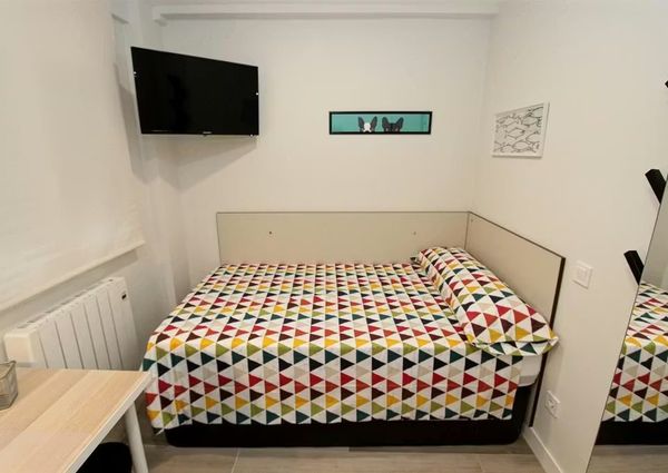 Calle Valencia, Getafe, Community of Madrid 28903