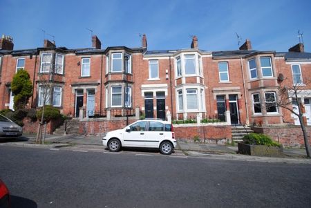 5 Bedroom Maisonette, Sandyford, Newcastle - Photo 2