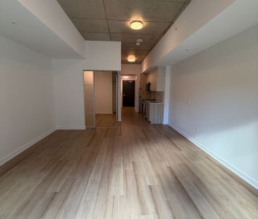 36 Robinson Ave, Ottawa, ON - Photo 3