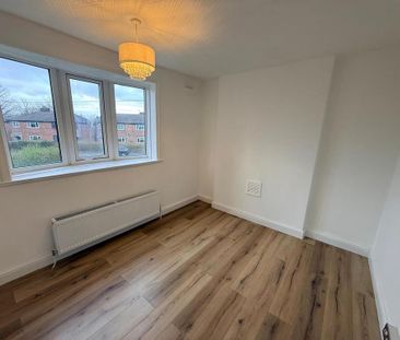 3 bedroom semi-detached house to rent - Photo 6