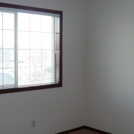 3 Bedroom Family Home For Rent In Douglas Glen! - Photo 1
