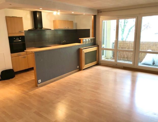 Appartement à louer de 4 pièce(s) sur 83 m² env. - Photo 1