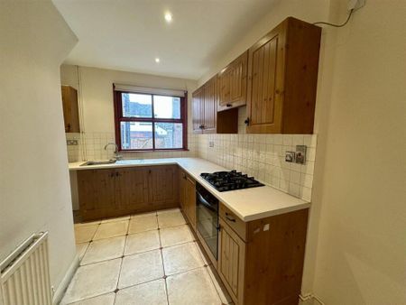 1 bedroom flat to rent - Photo 4