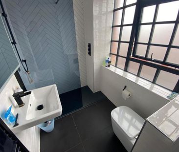 3 bedroom end of terrace house to rent - Photo 6
