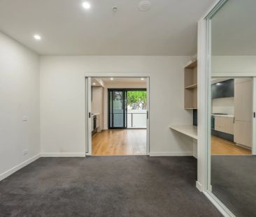 Live the Best of Melbourne Lifestyle - Photo 1