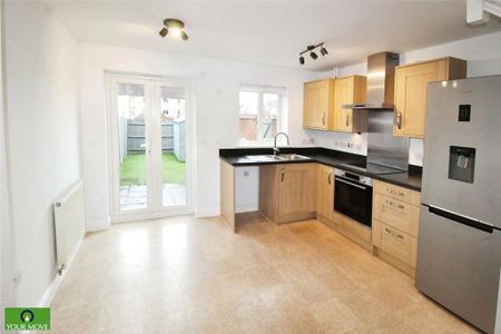 2 bedroom semi-detached house to rent - Photo 4