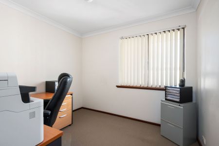 31 Cotter Street, Hannans - Photo 5