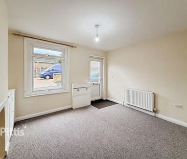 2 bedroom terraced house to rent - Photo 6