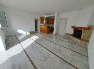 Διαμέρισμα για ενοικίαση - Πειραϊκή - Χατζηκυριάκειο, - Φωτογραφία 2