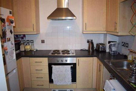 Darnay Apartments, Stratford, E15 - Photo 5