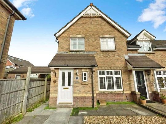 Cathedral Way, Port Talbot, SA12 - Photo 1