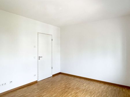 Zentral und in Mainnähe - Attraktive 3-Zimmer-Wohnung mit Balkon und Loggia - Foto 3