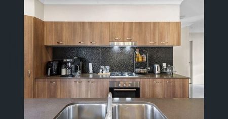 For Lease: Stylish & Spacious Home in Prime North Lakes Location - Photo 4