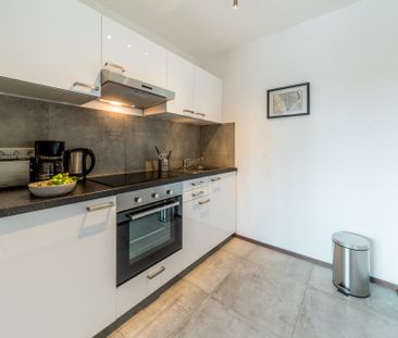 City-Residence: Schick eingerichtete Wohnung mit Skylineblick in se... - Photo 6