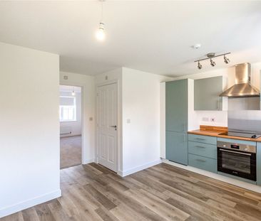 2 bedroom terraced to rent Vernal Close, Harpole, Northampton, NN7 - Photo 5