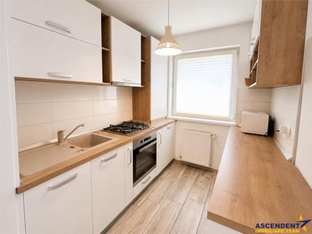 Apartament 2 camere cu parcare si boxa, Top City, Tractorul - Photo 5