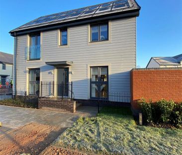 3 bedroom end of terrace house to rent - Photo 3