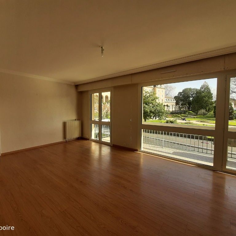 Appartement T3 à louer - 77 m² - Photo 1