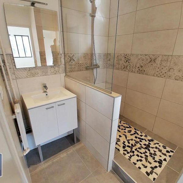 Location Appartement 2 pièces 50m² LAMBERSART 59130 - Photo 1