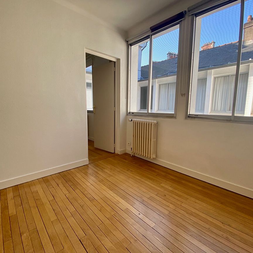 A Louer - Nantes CathÉdrale - Appartement 6 Pièces De 125 M² - Photo 1