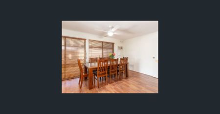 FANTASTIC OPPORTUNITY - OWNER WILL PAY HALF 1ST WEEK'S RENT - Photo 2
