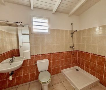 Location Maison 5 pièces 110m² LE GOSIER 97190 - Photo 5
