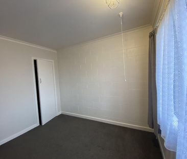 Richmond Tidy 2 Bedroom - Photo 6