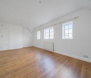 3 bedroom maisonette to rent - Photo 1