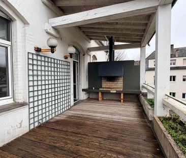 Location Appartement 6 pièces 159m² - Photo 3