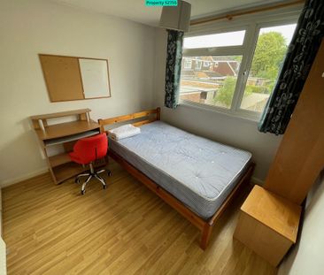 5 bedroom semi-detached house to rent - Photo 3