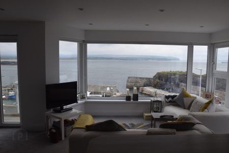 2d Harbour Place, Apartment D, Portstewart, BT55 7AY - Photo 5