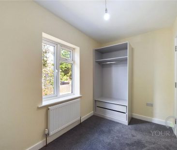 3 bedroom end of terrace house to rent - Photo 4