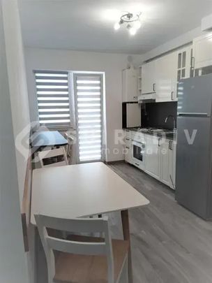 Apartament 3 camere, parcare- zona Vivo - Fotografie 1