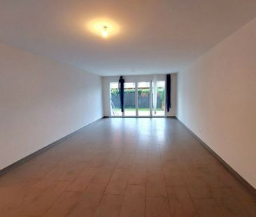 Appartement de 2,5 pièces au rez-de-chaussée - Foto 2